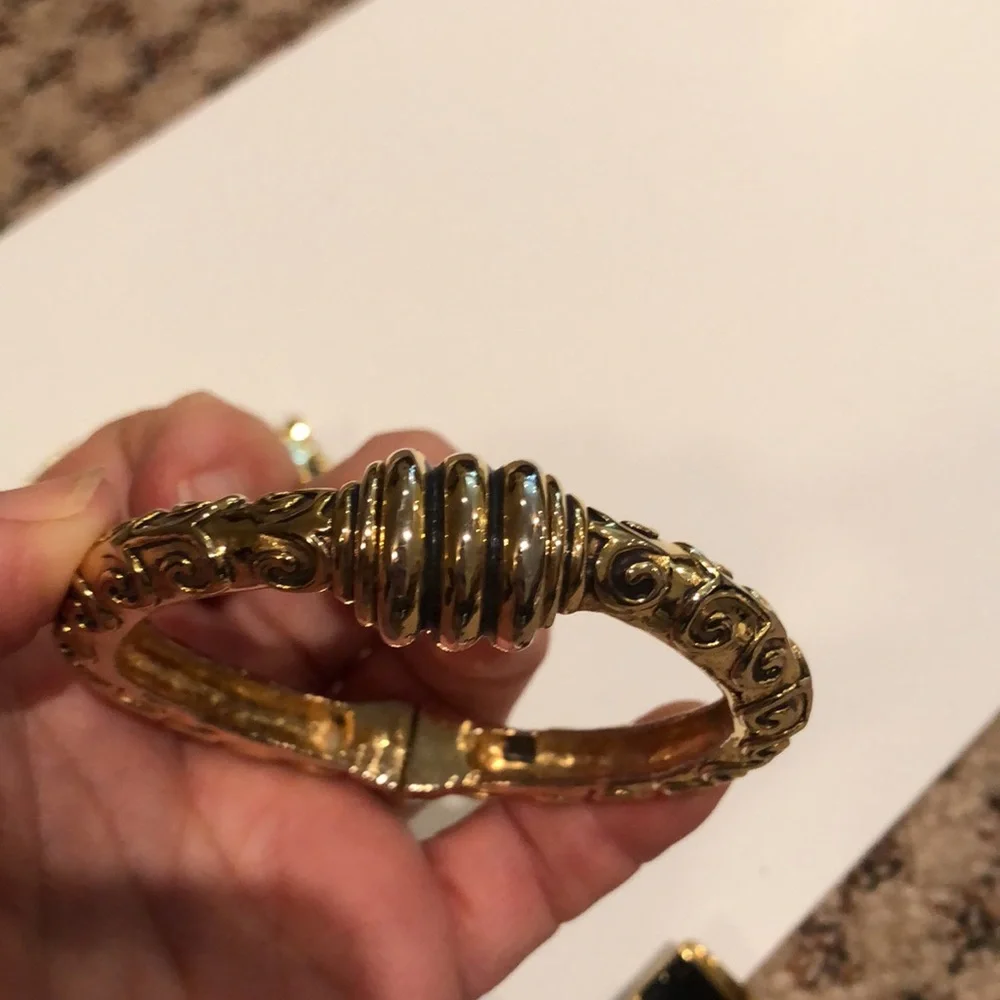 3 bangles - Picture 6 of 7